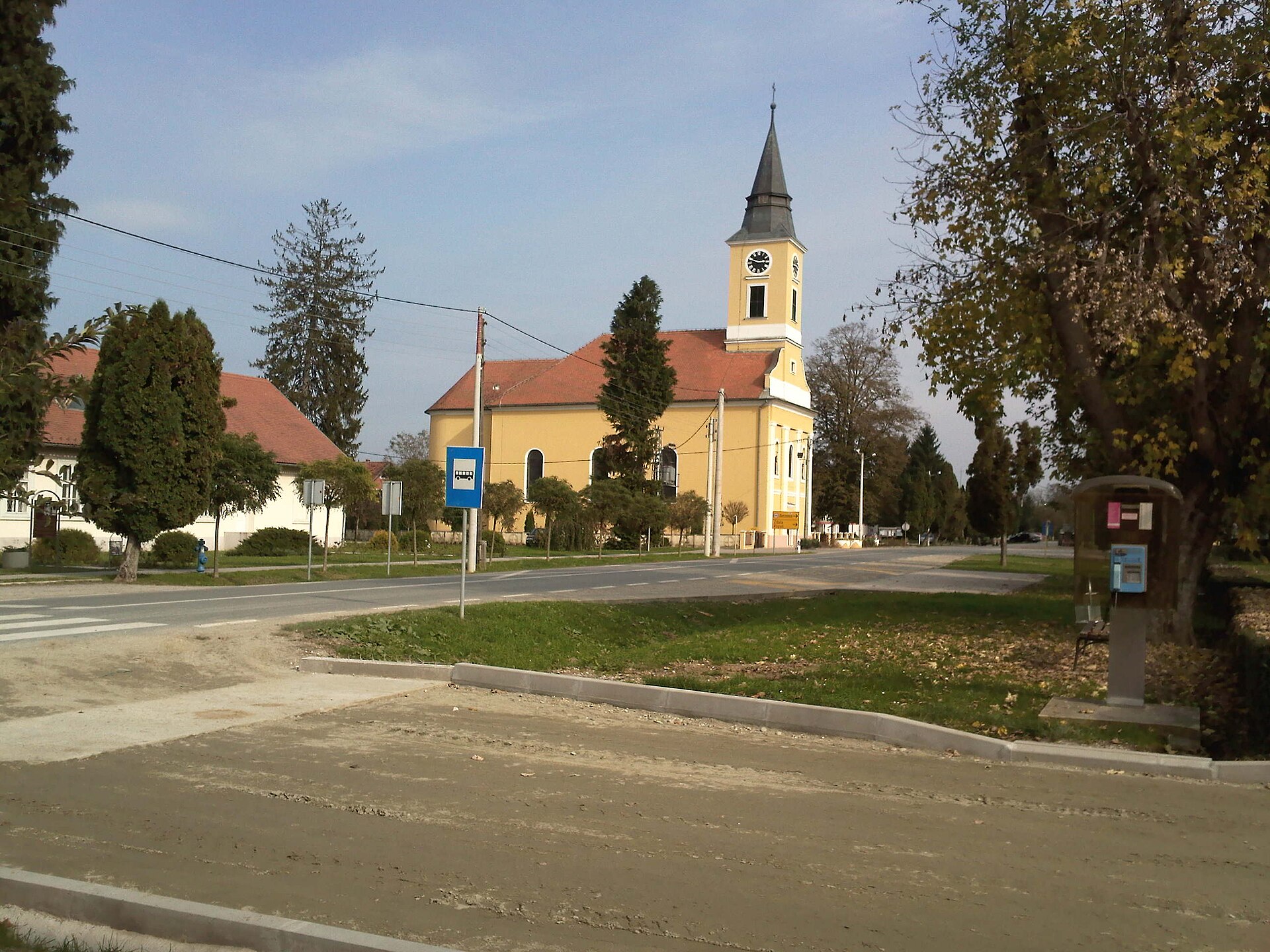 Gola