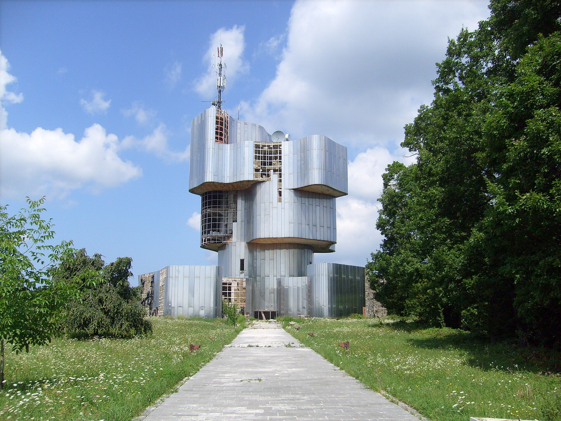 Gvozd